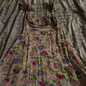 Beautiful dress in none new condition